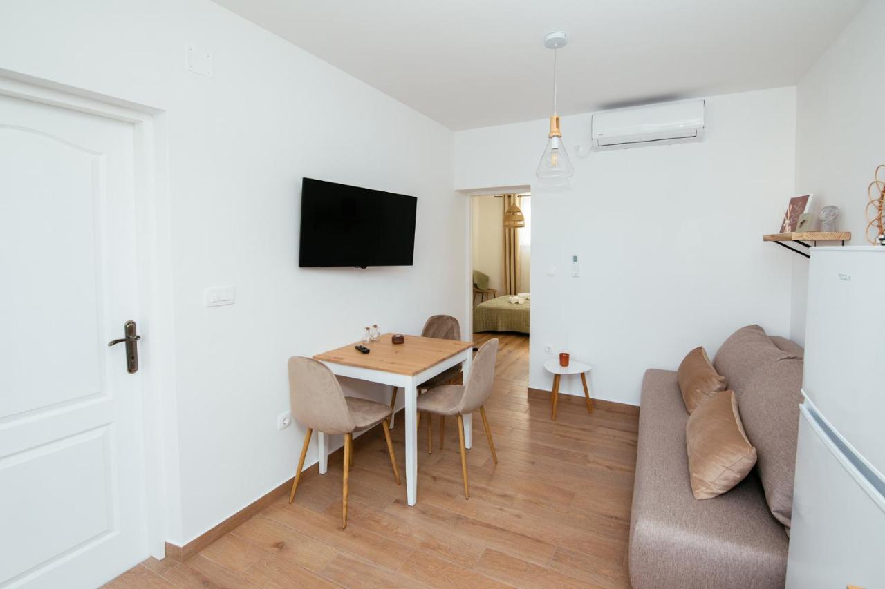 Apartmani Barbarosa Sveti Filip i Jakov Dış mekan fotoğraf